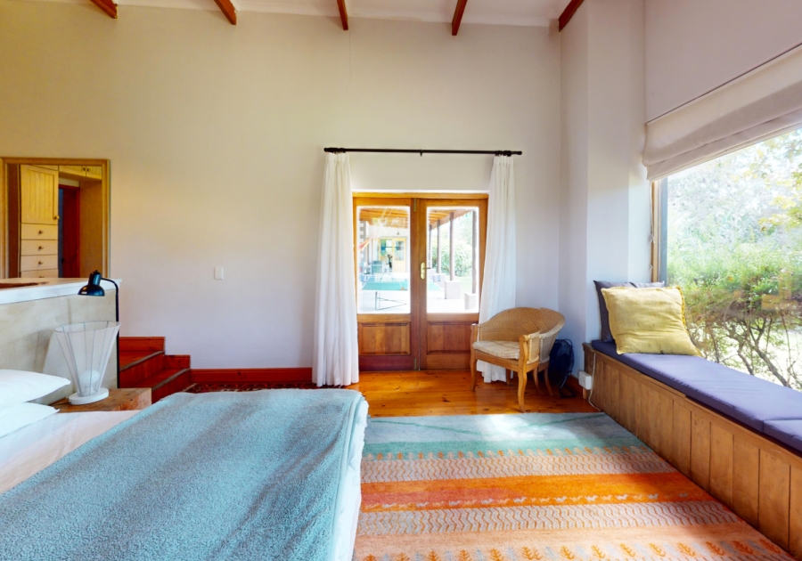 To Let 5 Bedroom Property for Rent in Rheenendal Western Cape